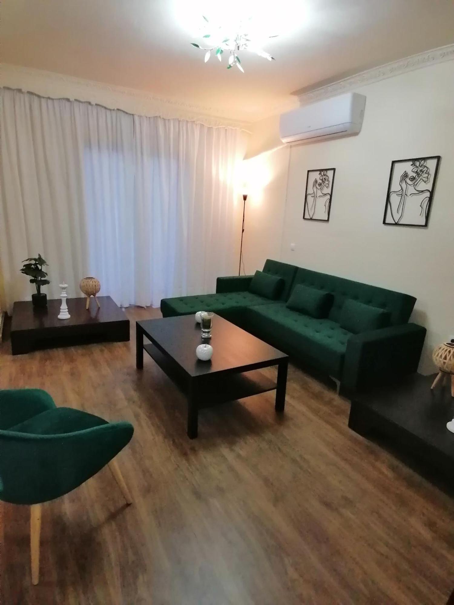 Anastasia's λαυριο Apartment